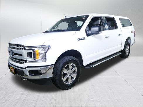 Used 2019 Ford F150 XLT w/ Equipment Group 302A Luxury AWD/4WD image 3