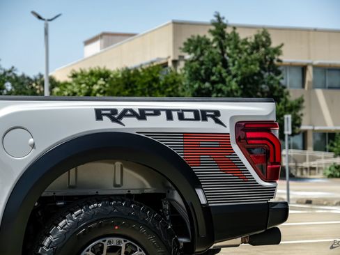 Used 2026 Ford F150 Raptor w/ Equipment Group 803A Raptor R AWD/4WD image 35
