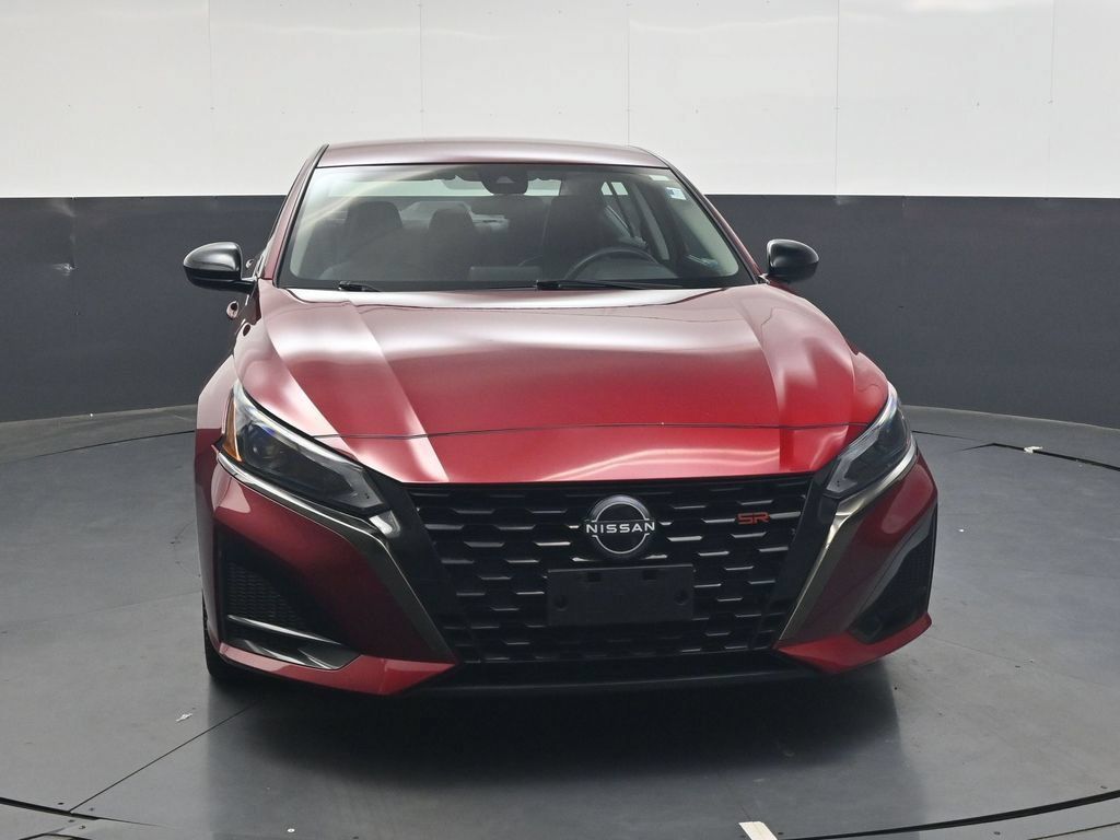Certified 2023 Nissan Altima 2.5 SR FWD image 14