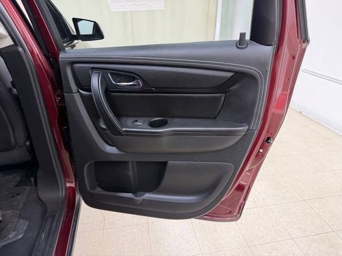 Used 2017 Chevrolet Traverse LT AWD/4WD image 14