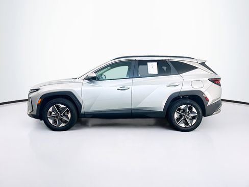 Used 2025 Hyundai Tucson SEL image 4