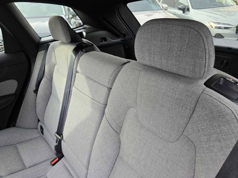 Used 2021 Volvo XC60 T5 Inscription image 17