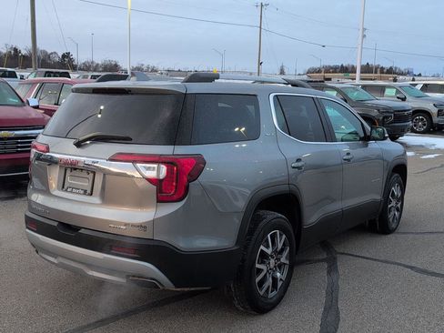 Used 2023 GMC Acadia SLT image 8