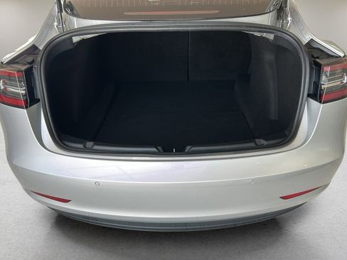 Used 2018 Tesla Model 3 Long Range image 23