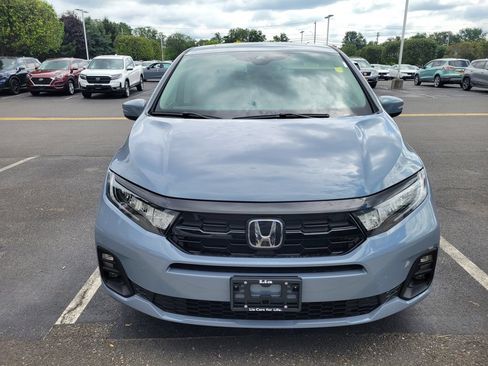 New 2026 Honda Odyssey Touring image 10
