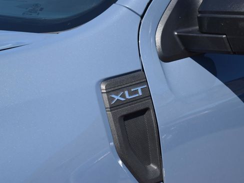 Used 2024 Ford Maverick XLT image 14