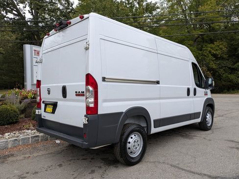 Used 2017 RAM ProMaster 1500 image 4