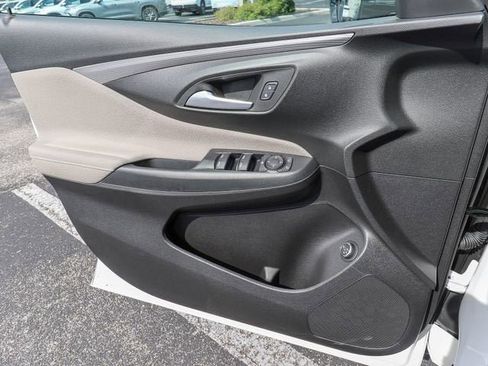 New 2026 Buick Envista Avenir FWD image 13