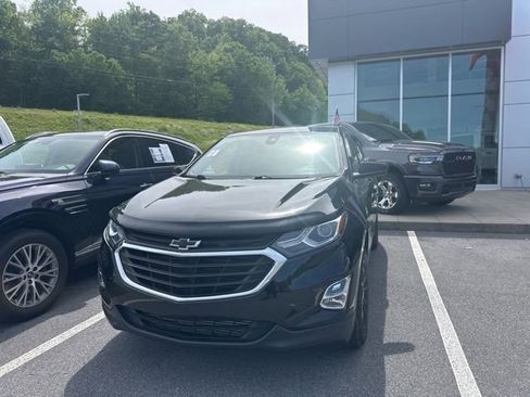 Used 2020 Chevrolet Equinox LT w/ LPO, Floor Liner Package AWD/4WD image 8