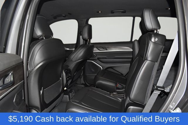 New 2026 Jeep Grand Cherokee L Limited w/ Trailer Tow Package AWD/4WD image 20