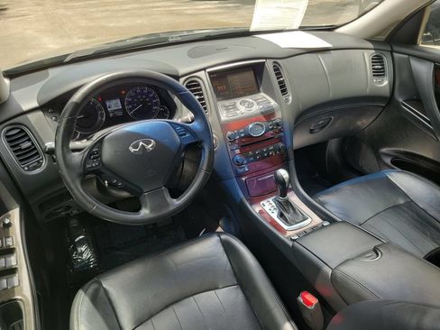 Used 2017 INFINITI QX50 2WD w/ Premium Package image 10