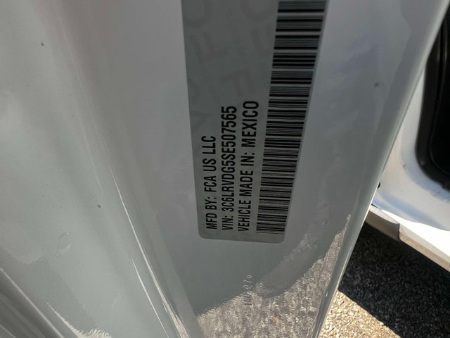 Used 2025 RAM ProMaster 2500 w/ Convenience Group FWD image 10