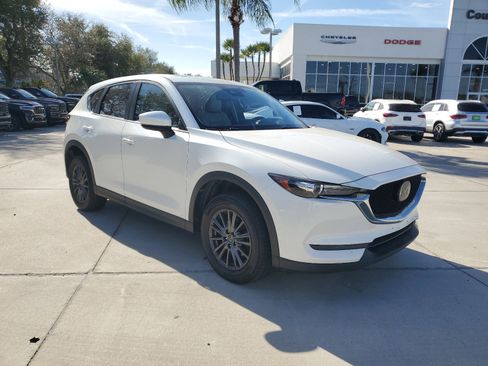 Used 2019 MAZDA CX-5 Touring image 4