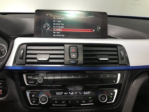 Used 2016 BMW 428i Convertible RWD image 31