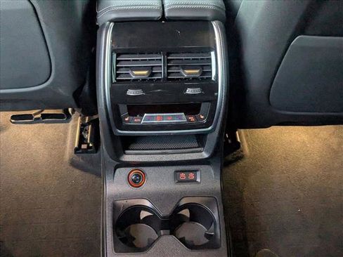 Used 2025 BMW X7 xDrive40i w/ M Sport Package image 17