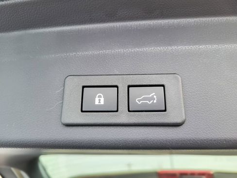 Certified 2026 Subaru Ascent Touring AWD/4WD image 18