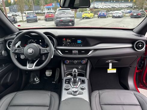 New 2025 Alfa Romeo Stelvio Sprint image 11