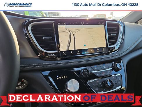 New 2026 Chrysler Pacifica Select image 28