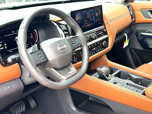 New 2026 Nissan Pathfinder Platinum w/ Lighting Package image 9