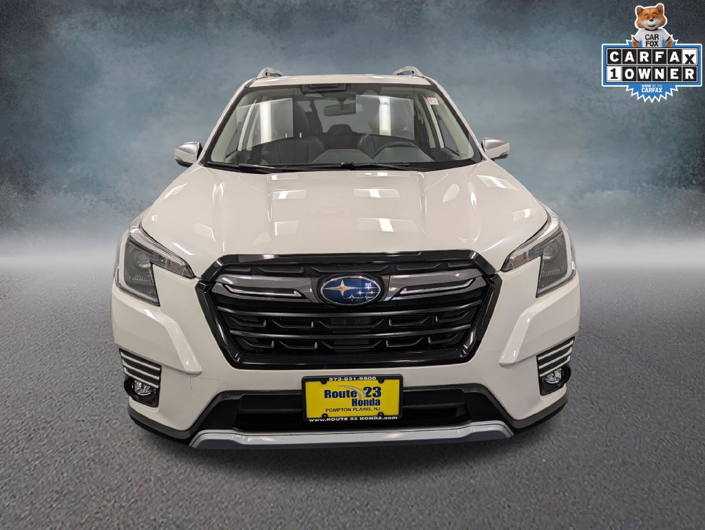 Used 2022 Subaru Forester Touring AWD/4WD image 2