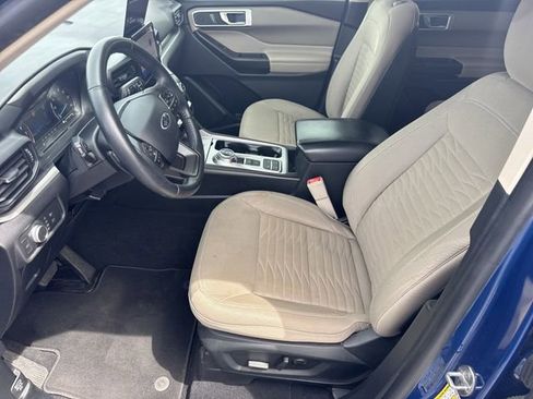 Certified 2020 Ford Explorer XLT RWD image 9
