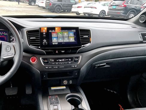 Used 2022 Honda Passport TrailSport image 18