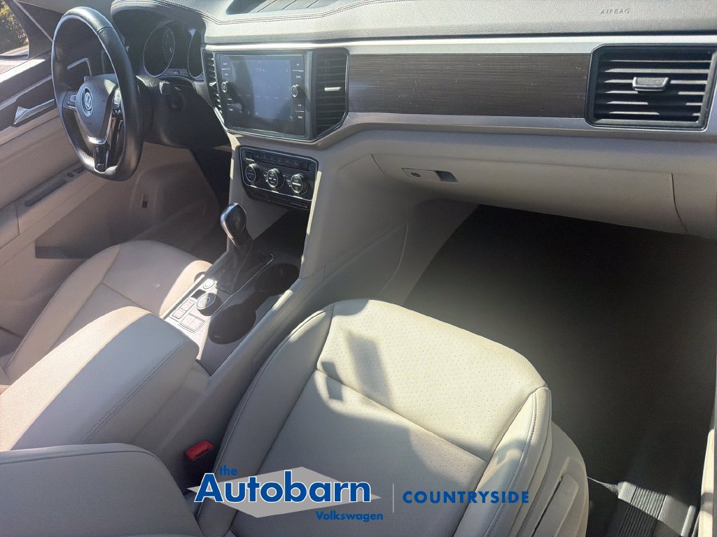 Certified 2020 Volkswagen Atlas SE w/ Panoramic Sunroof Package AWD/4WD image 30