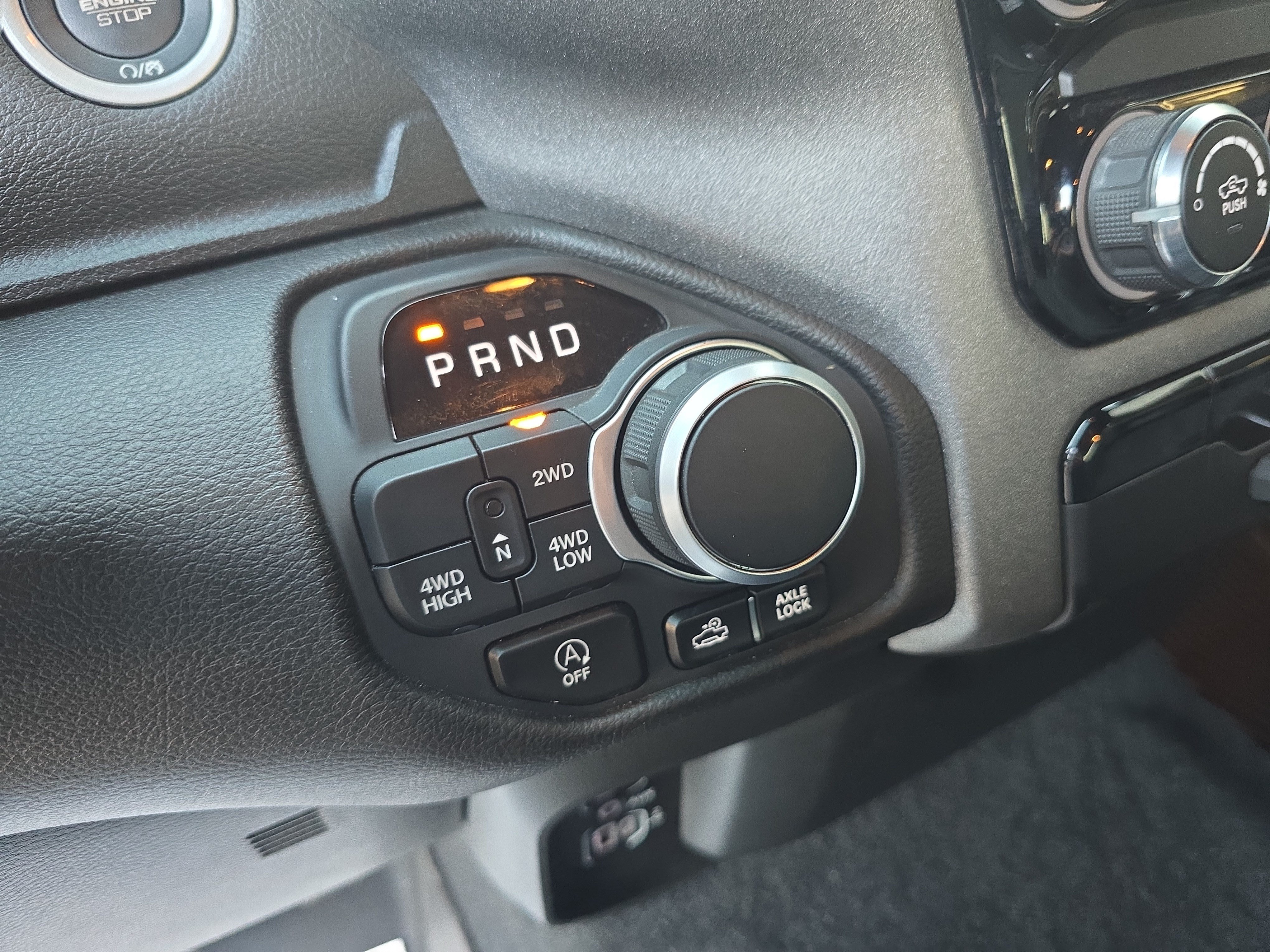 Used 2025 RAM 1500 Warlock AWD/4WD image 24