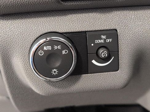Used 2014 Chevrolet Traverse LS FWD image 10