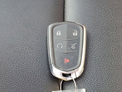 Used 2023 Cadillac XT4 Sport w/ Cold Weather Package image 36