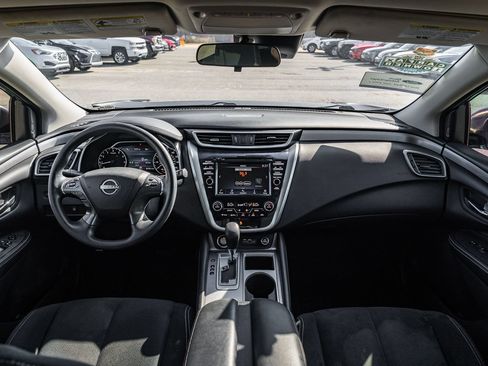 Used 2023 Nissan Murano S FWD image 21