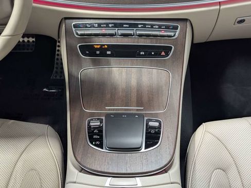 Used 2022 Mercedes-Benz CLS 450 4MATIC w/ Premium Package image 12