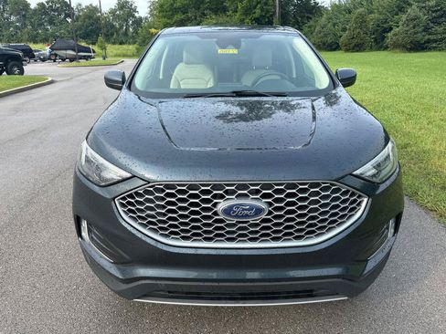 Used 2023 Ford Edge SEL w/ Convenience Package AWD/4WD image 2