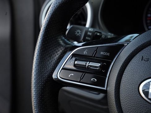 Used 2020 Kia Forte GT-Line w/ GT-Line Premium Package image 24