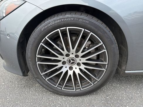 Used 2022 Mercedes-Benz C 300 Sedan image 4