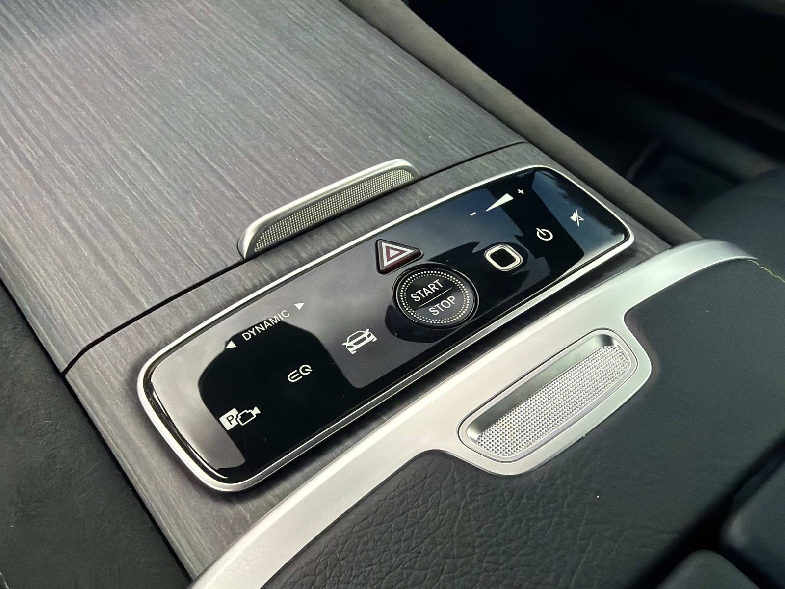 Certified 2024 Mercedes-Benz EQE 500 4MATIC Sedan image 23