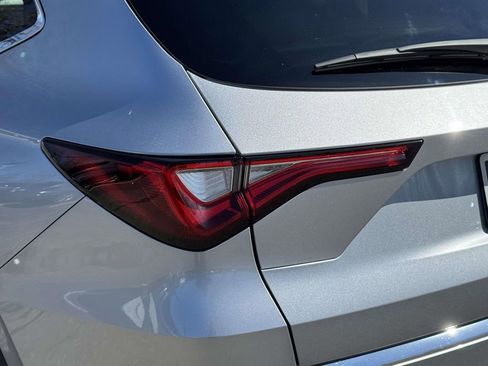 Certified 2023 Acura MDX SH-AWD image 9