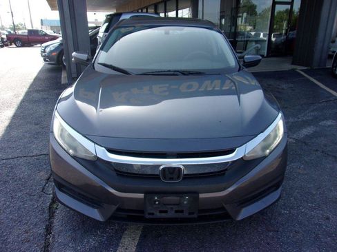 Used 2016 Honda Civic EX image 3