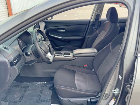 Used 2021 Nissan Sentra SR image 15