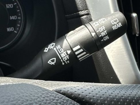 Used 2023 GMC Terrain SLE w/ Driver Convenience Package AWD/4WD image 23