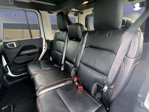 Used 2021 Jeep Wrangler Unlimited Rubicon AWD/4WD image 22