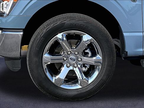 Certified 2023 Ford F150 Lariat w/ Trailer Tow Package AWD/4WD image 35