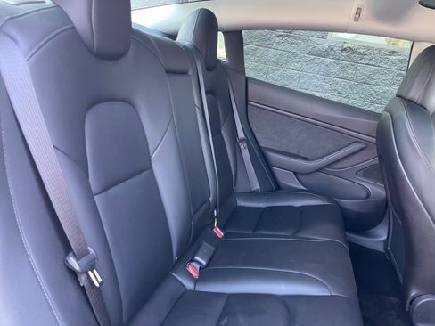 Used 2020 Tesla Model 3 Performance image 16