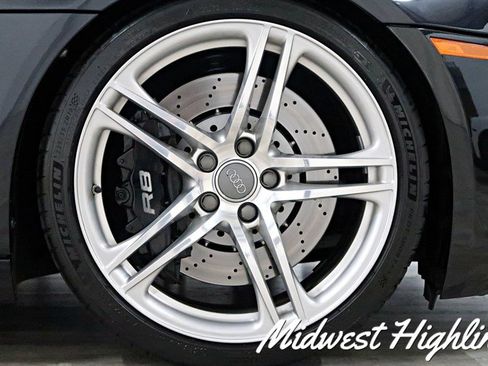 Used 2008 Audi R8 V8 image 28