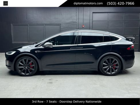 Used 2018 Tesla Model X 100D image 4