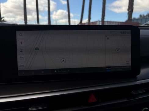 Used 2024 Kia Sorento S image 20