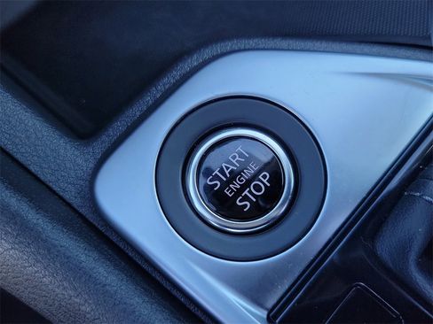 Certified 2024 Nissan Sentra SV image 9