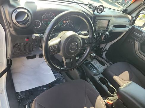 Used 2014 Jeep Wrangler Unlimited Sport w/ Quick Order Package 24S AWD/4WD image 14