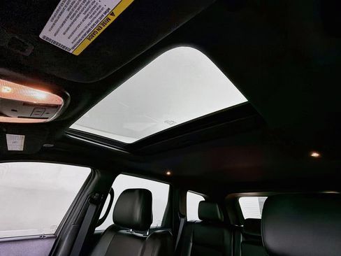 Used 2020 Jeep Grand Cherokee Limited AWD/4WD image 22