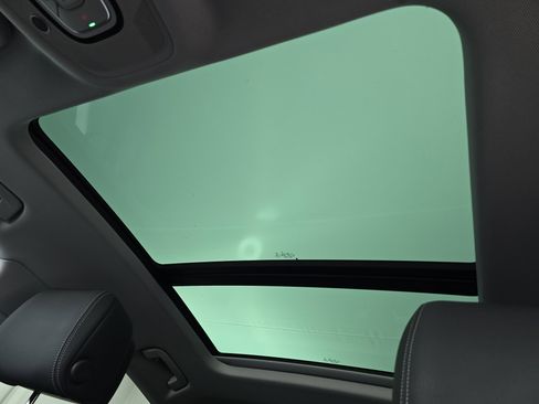 Certified 2023 Audi e-tron Premium Plus w/ Premium Plus Package AWD/4WD image 30